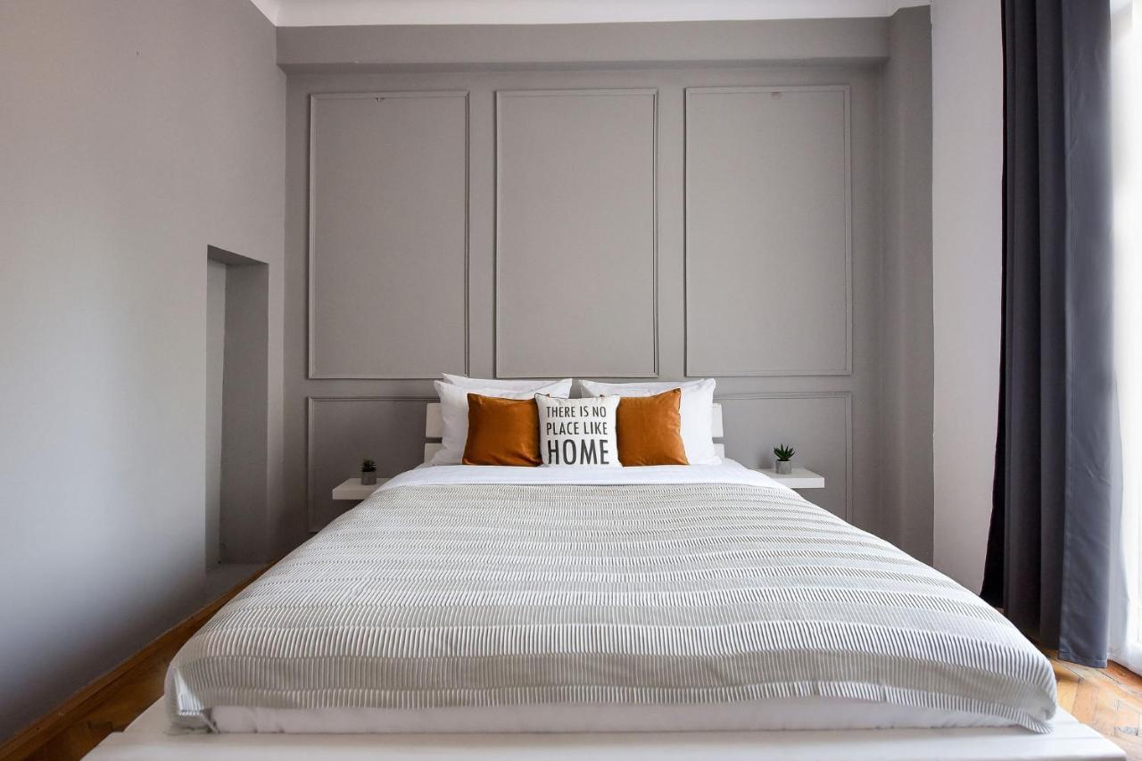 Stylish & Spacious Apartment Near The Old Town - A Touch Of History, A Dash Of Modernity Bukurešť Exteriér fotografie