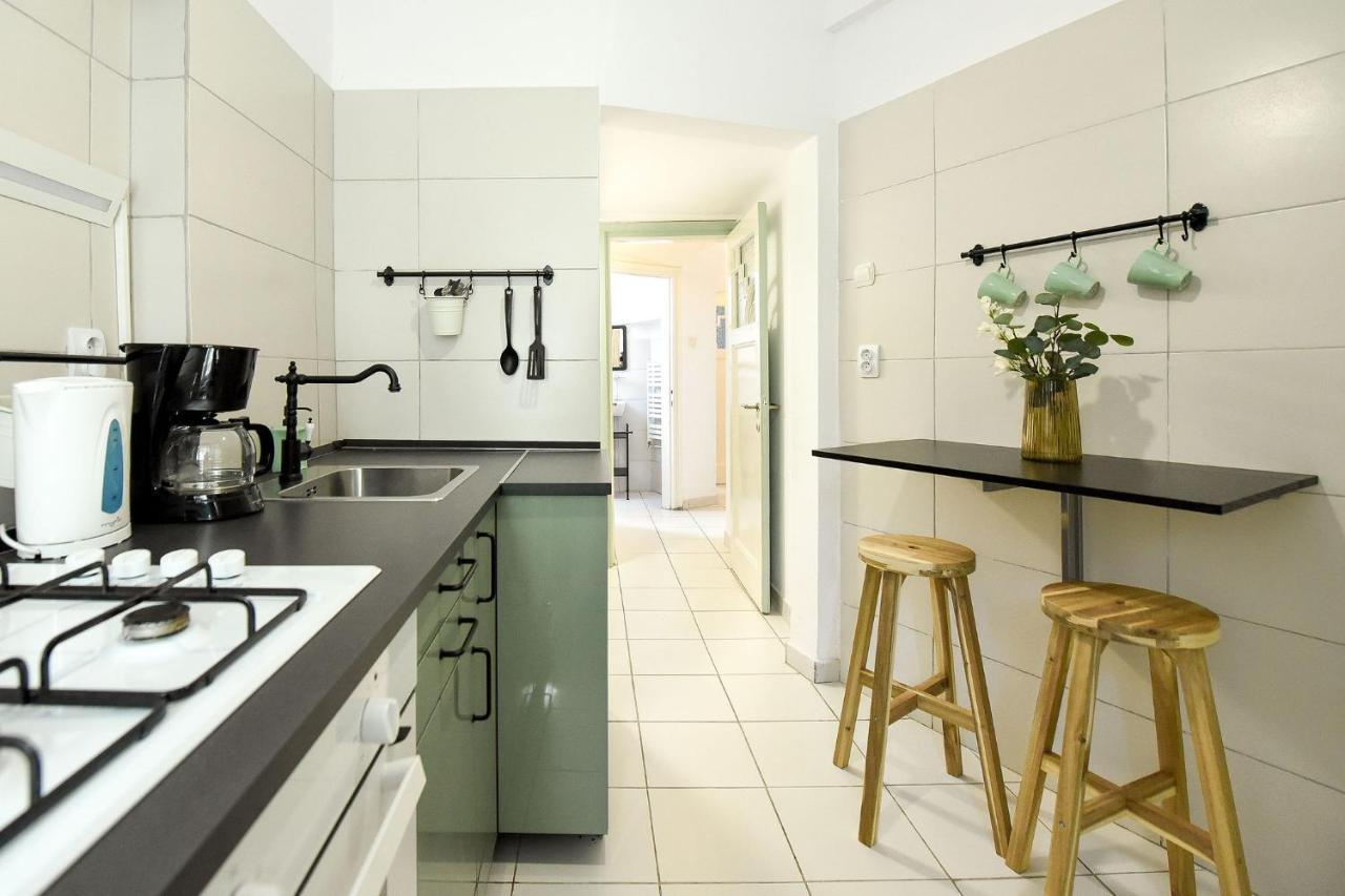 Stylish & Spacious Apartment Near The Old Town - A Touch Of History, A Dash Of Modernity Bukurešť Exteriér fotografie
